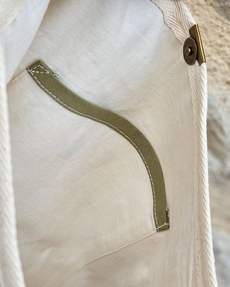Sac tote – appliqué artisanal “Lady & Poulettes” Côté Couture Broderie